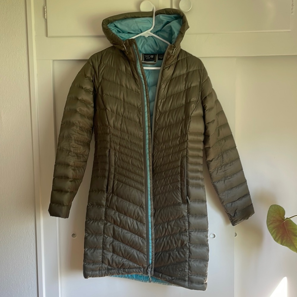 Mountain Hardwear down trench puffy jacket